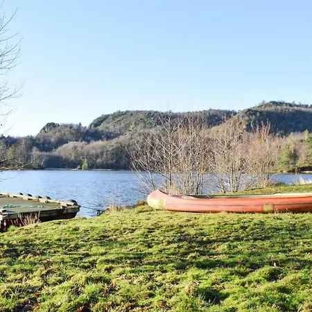 4 Bedroom Beautiful In Holiday home Lyngdal
