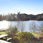 4 Bedroom Beautiful In *