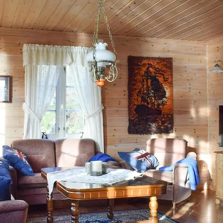 4 Bedroom Beautiful In