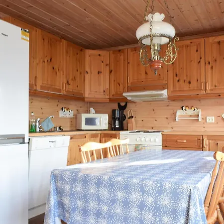 4 Bedroom Beautiful In *